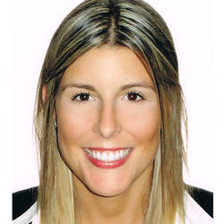 Laura Victoria Oballe Santos