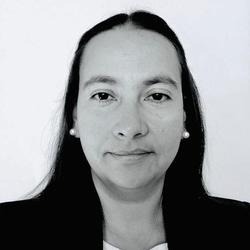 Mónica  Navarro