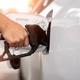 Los autónomos podrán deducirse el combustible aunque el vehículo no esté a su nombre