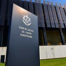 Tribunal UE avala restituir de oficio todo lo pagado por cláusulas abusivas