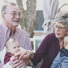 Los abuelos acuden más a los tribunales para reclamar visitas a sus nietos