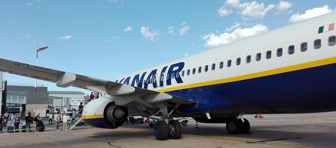 Ryanair pagó en 2021 más de 67.000 euros a sus pasajeros por las huelgas de su personal