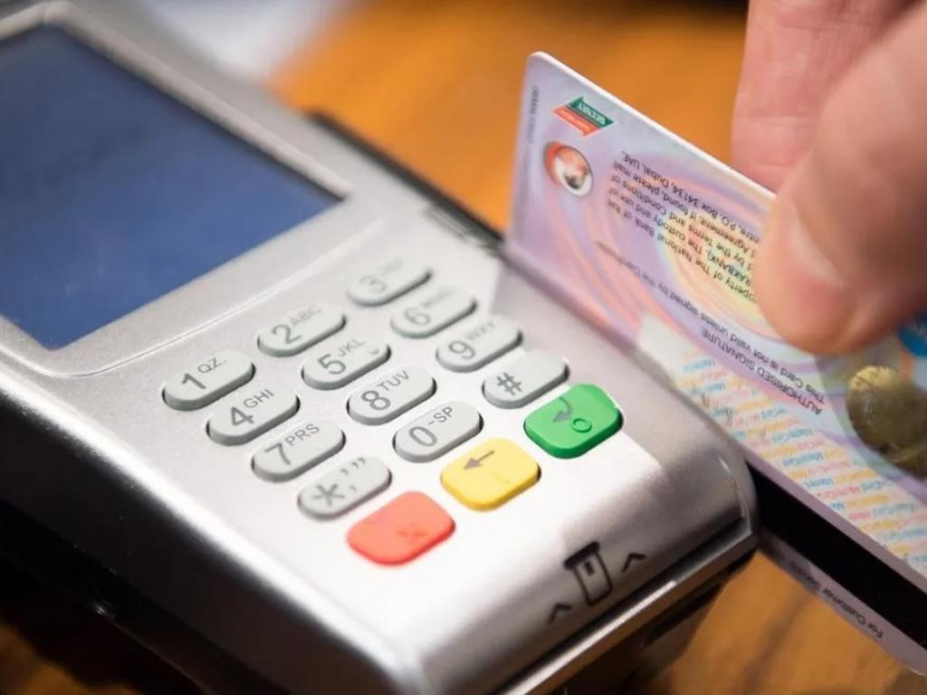 Cuatro consejos ante el aumento del uso de las tarjetas de crédito