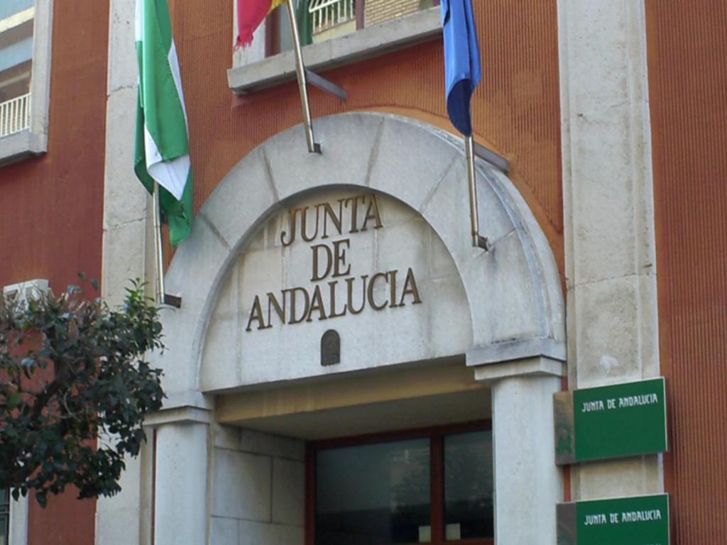 La Junta de Andalucía vuelve a vulnerar el derecho fundamental de huelga