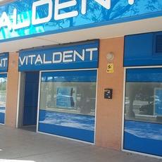 La Audiencia Nacional anula despido de un centenar de empleados de Vitaldent
