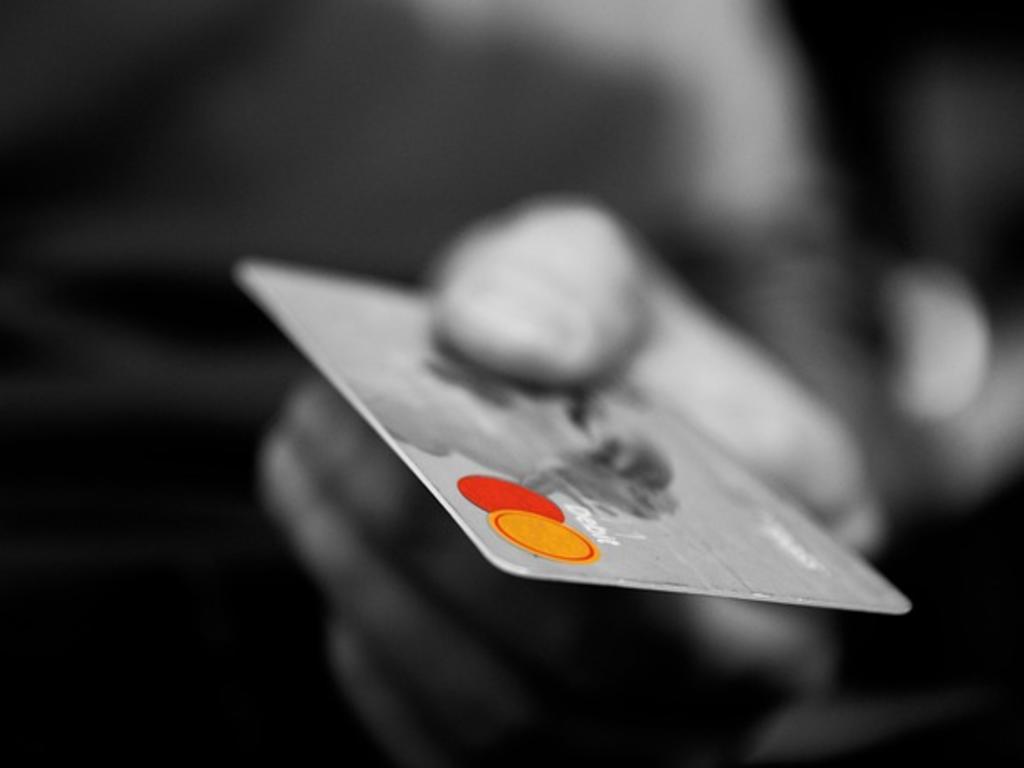 Tarjetas de crédito que te han ofrecido y puede que no sepas que son revolving