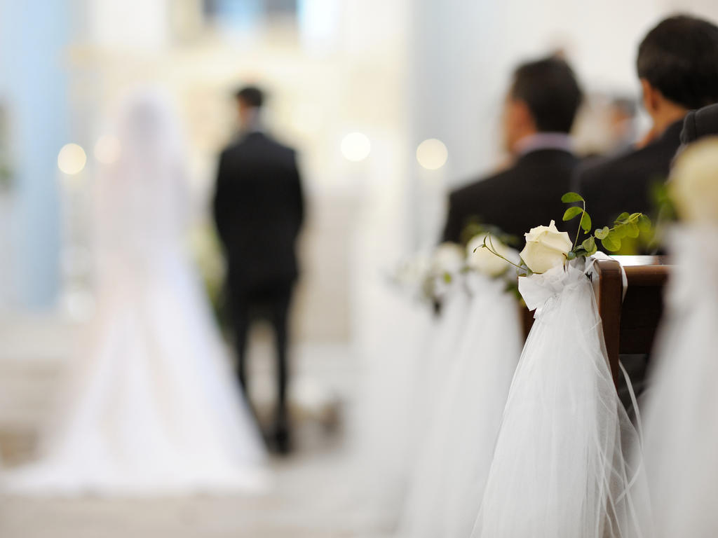 Trámites y requisitos para casarse por la iglesia o ante notario
