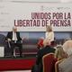 Miquel Roca insta a abogados y periodistas a consensuar una definición de la veracidad frente a la amenaza de las fake news
