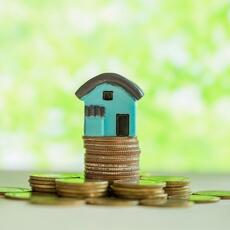 El agotamiento de los ahorros de las familias dispara las herencias de viviendas en el primer semestre del año