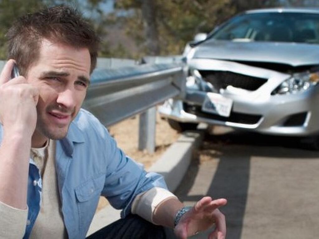 ¿Qué puedo hacer si el seguro del coche no me quiere indemnizar?