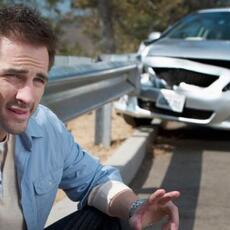 ¿Qué puedo hacer si el seguro del coche no me quiere indemnizar?