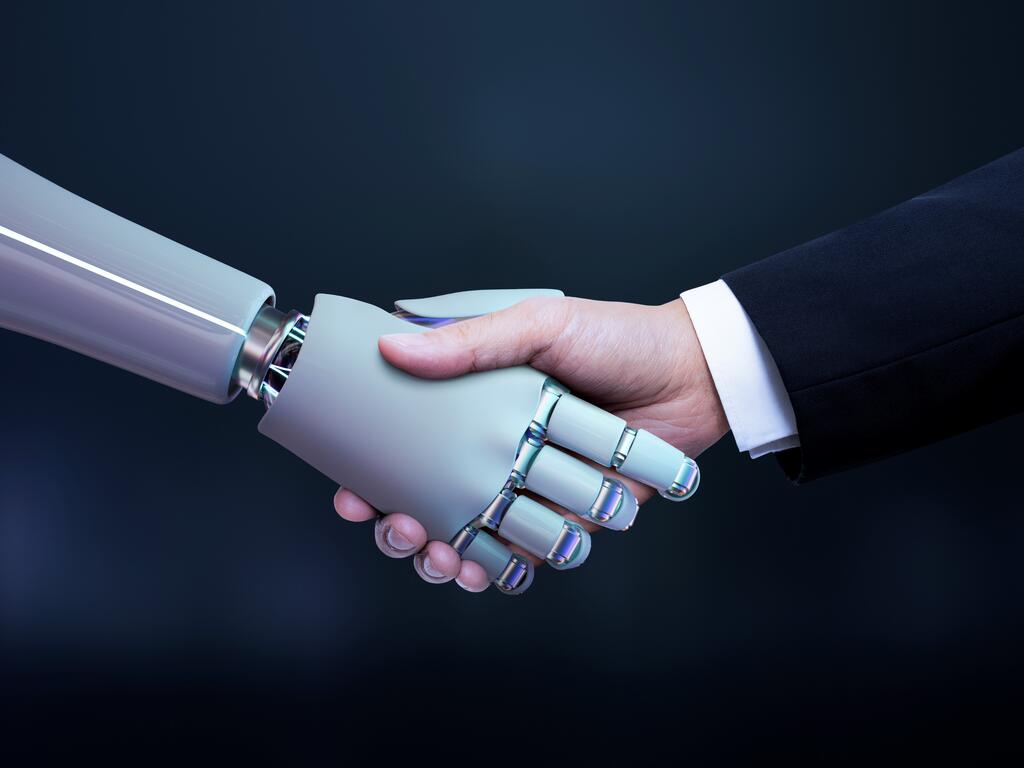 Ingenieros y abogados: la colaboración necesaria para implementar la nueva Ley de Inteligencia Artificial de la Unión Europea
