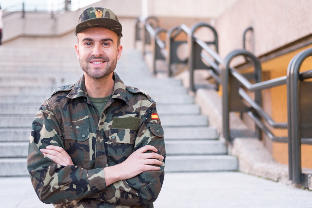 El castigo físico en el ejército se considera un delito de abuso de autoridad