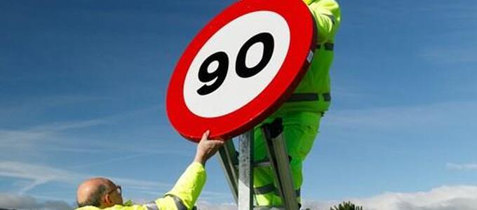 La DGT alerta: 65 % de conductores denunciados excedía la velocidad en vías convencionales