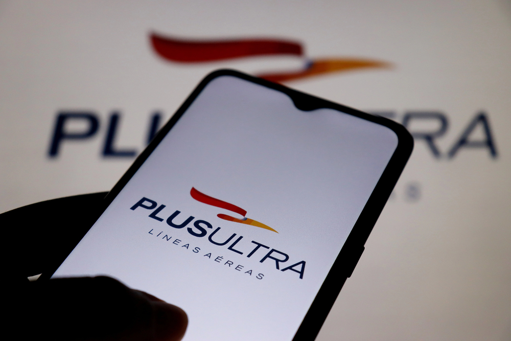 Detenidos el dueño y el director ejecutivo de la aerolínea Plus Ultra