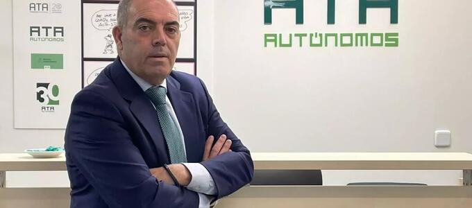 Falta de liquidez y de poder delegar el negocio: Uno de cada tres autónomos no tendrá vacaciones este verano