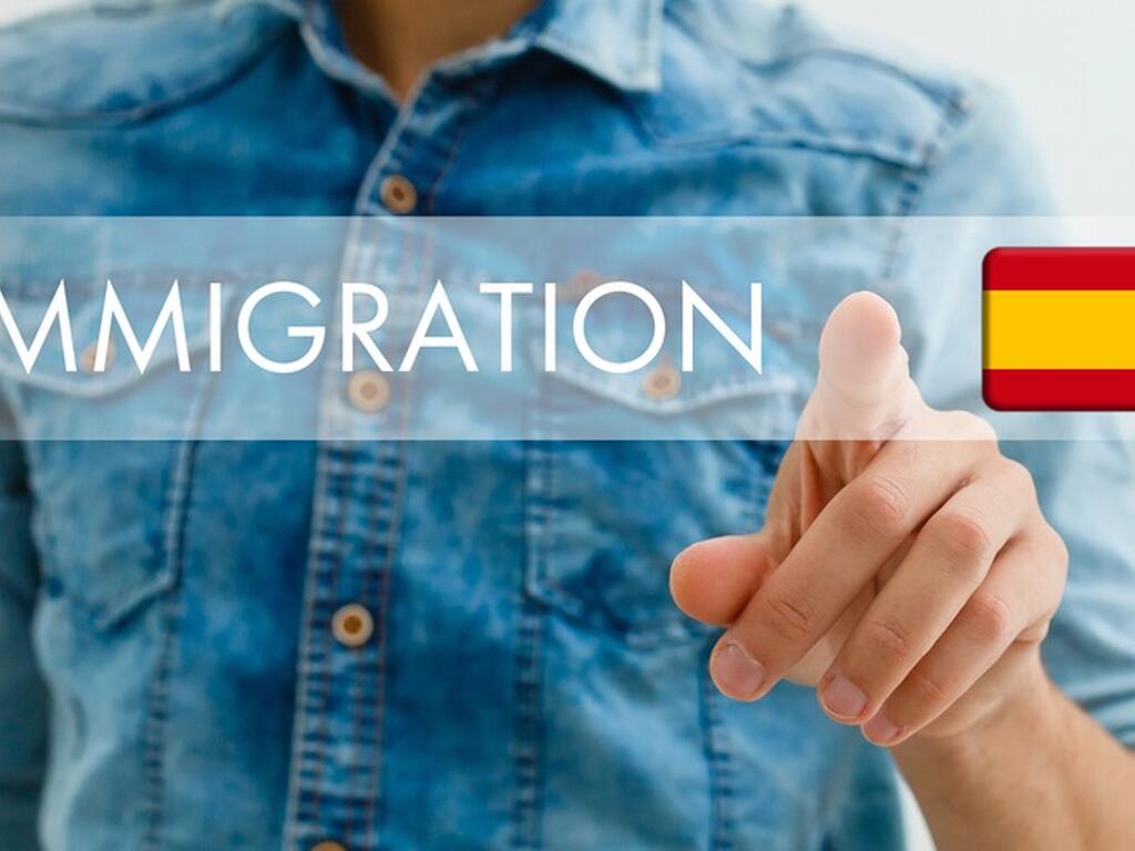 El espejismo de la expulsión inmediata |  Por qué el Estado español no puede deportar a quien quiere, y por qué a la política le conviene no explicarlo