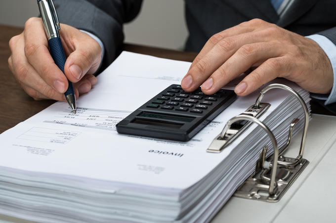 Factura rectificada y libro de bienes de inversión: cómo gestionarlos correctamente