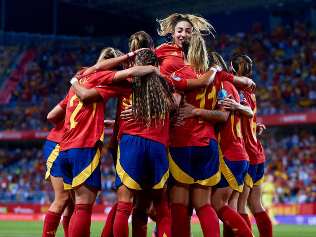 Maternidad en fuera de juego: Cuando el fútbol femenino congela los óvulos, pero no cambia sus reglas 