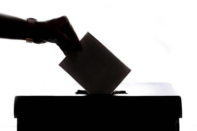La Junta Electoral ejecuta el requerimiento del Tribunal Supremo sobre la ley de nietos