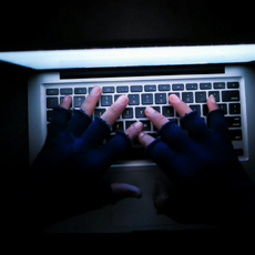 ¿Es legal que el banco se niegue a devolver el dinero sustraído por phishing?