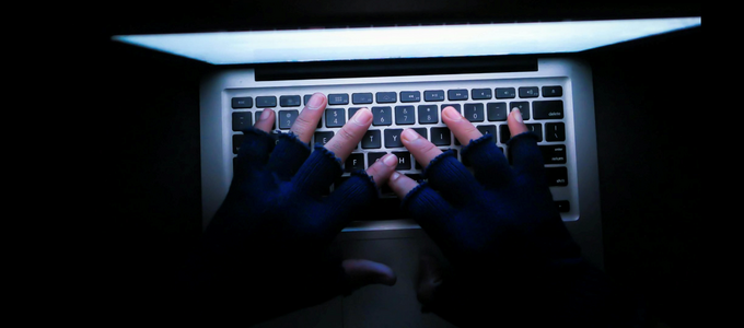 ¿Es legal que el banco se niegue a devolver el dinero sustraído por phishing?