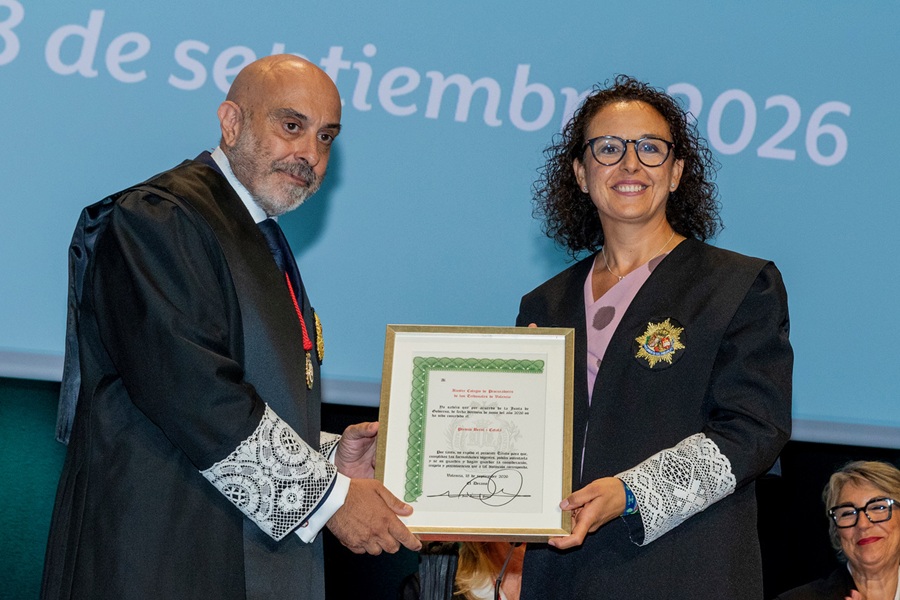 El Colegio de Procuradores de Valencia recibe dos reconocimientos en vísperas de su acto del 150 aniversario