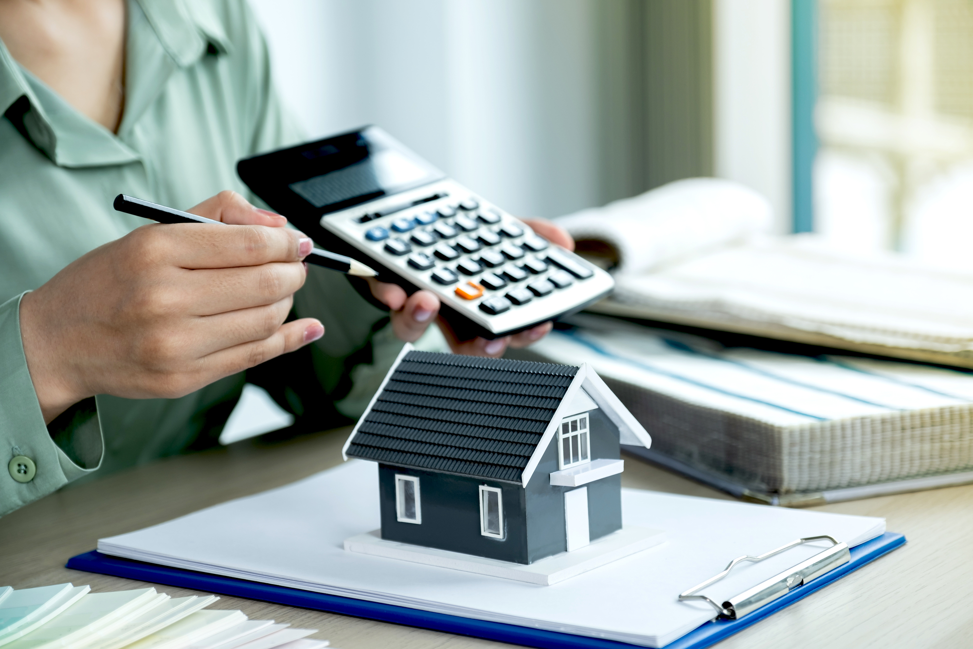 INE: Spain Primary Home Foreclosures Up 27.5% in Second Quarter