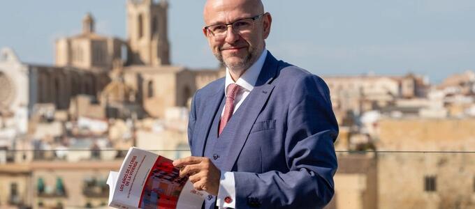 Sergio Nasarre: “Hay que buscar soluciones al problema de la vivienda dentro de la Constitución, no fuera de ella”