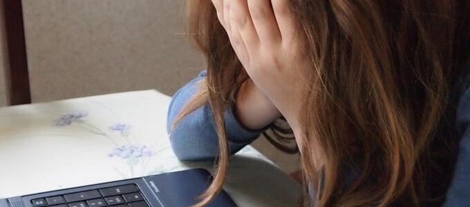 Alerta digital: las claves penales del ‘grooming’ y cómo persigue la justicia el ciberacoso sexual a menores