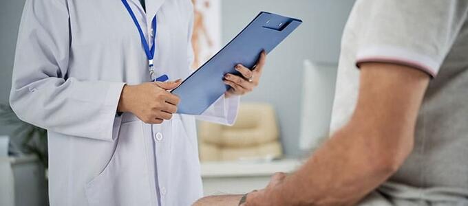 La ilusión de la autonomía medica: Dependencia económica y Derechos del paciente en la sanidad privada