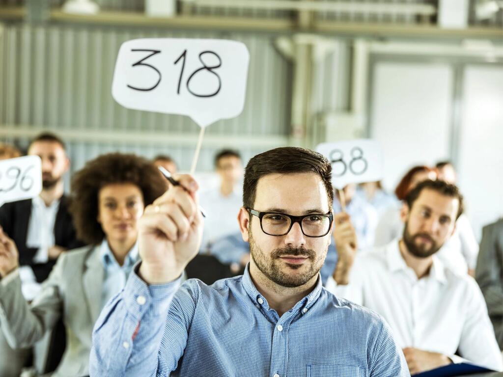 Subastas. ¿Cómo funcionan y qué normas siguen?