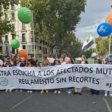 Miles de mutualistas piden en Madrid al Gobierno que cumpla su compromiso y tramite un reglamento urgente y sin recortes 