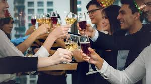 ¿Cuándo una broma en una cena de empresa puede convertirse en acoso sexual?