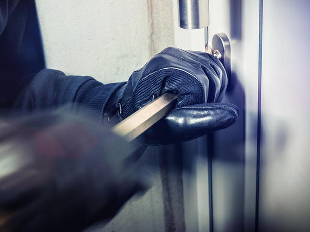 ¿Qué pasa si reincides en un delito? Todo lo que debes saber