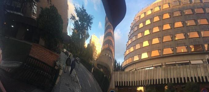 El Constitucional no levanta por el momento la suspensión del voto por la ley de nietos