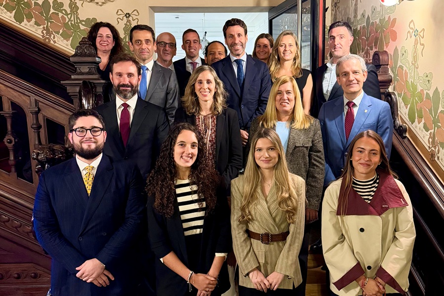 Primera edición del ‘Premio Extraordinario Futuros Abogados y Abogadas de Bizkaia’, un reconocimiento al esfuerzo y la excelencia de los estudiantes de Derecho