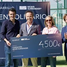 El Carrillo Open Solidario recauda 4.500 euros para el nuevo gimnasio oncológico de Never Surrender en Murcia