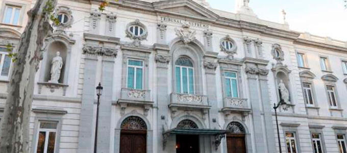 El Supremo aclara que la pensión de viudedad de una víctima de violencia de género no se equipara con la compensatoria 